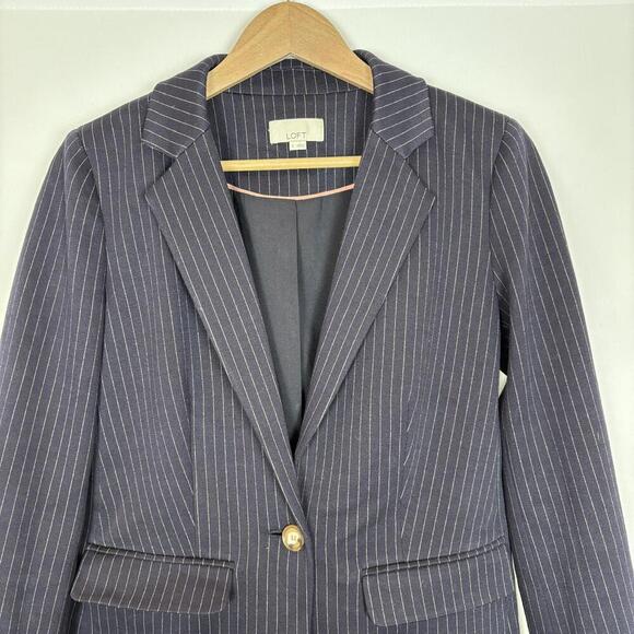 LOFT Sz: 2 Navy Blue Pinstripe Soft Stretch Relaxed Academic Professional Blazer - Picture 3 of 7